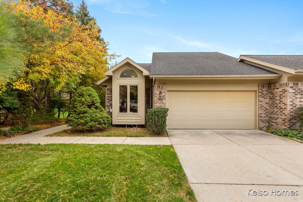 2016 Tall Meadow Street