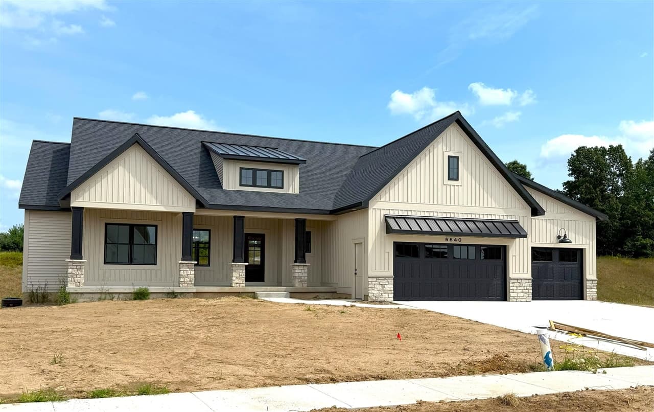 6640 Walnut Run Drive