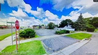 COMMERCIAL VACA FORD ROAD