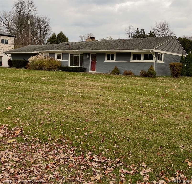 7431 N Briarcliff Knoll Drive