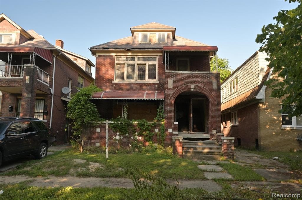 15836 Normandy Street