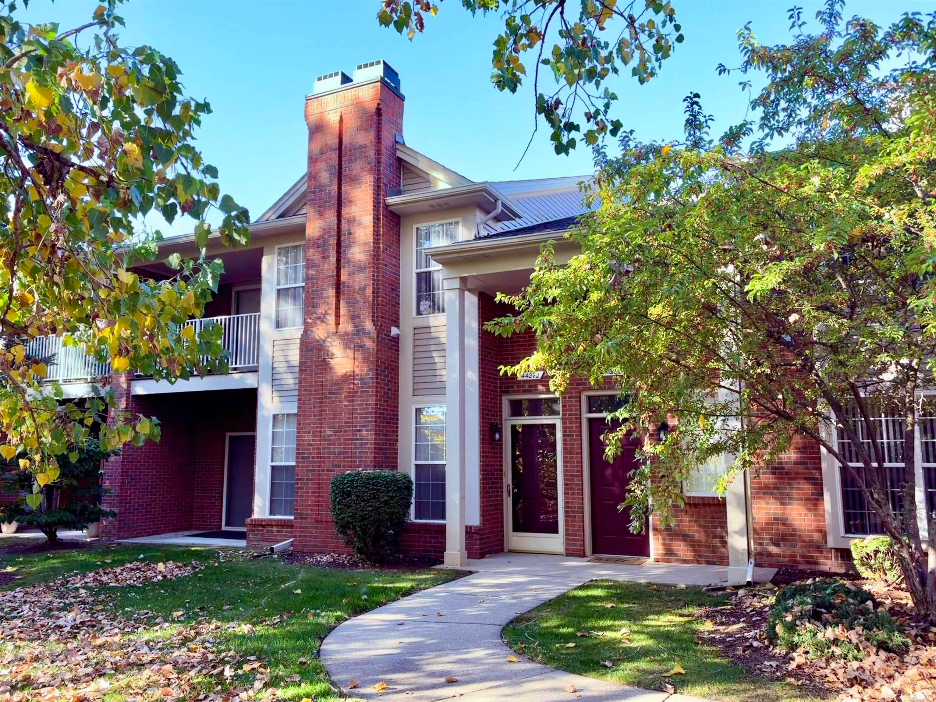 44272 Princeton Drive