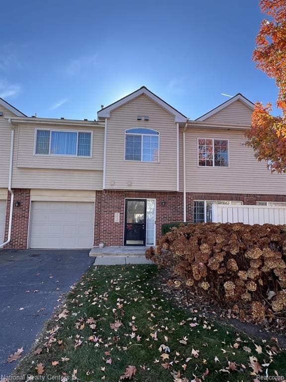 3525 Whitaker Drive 68