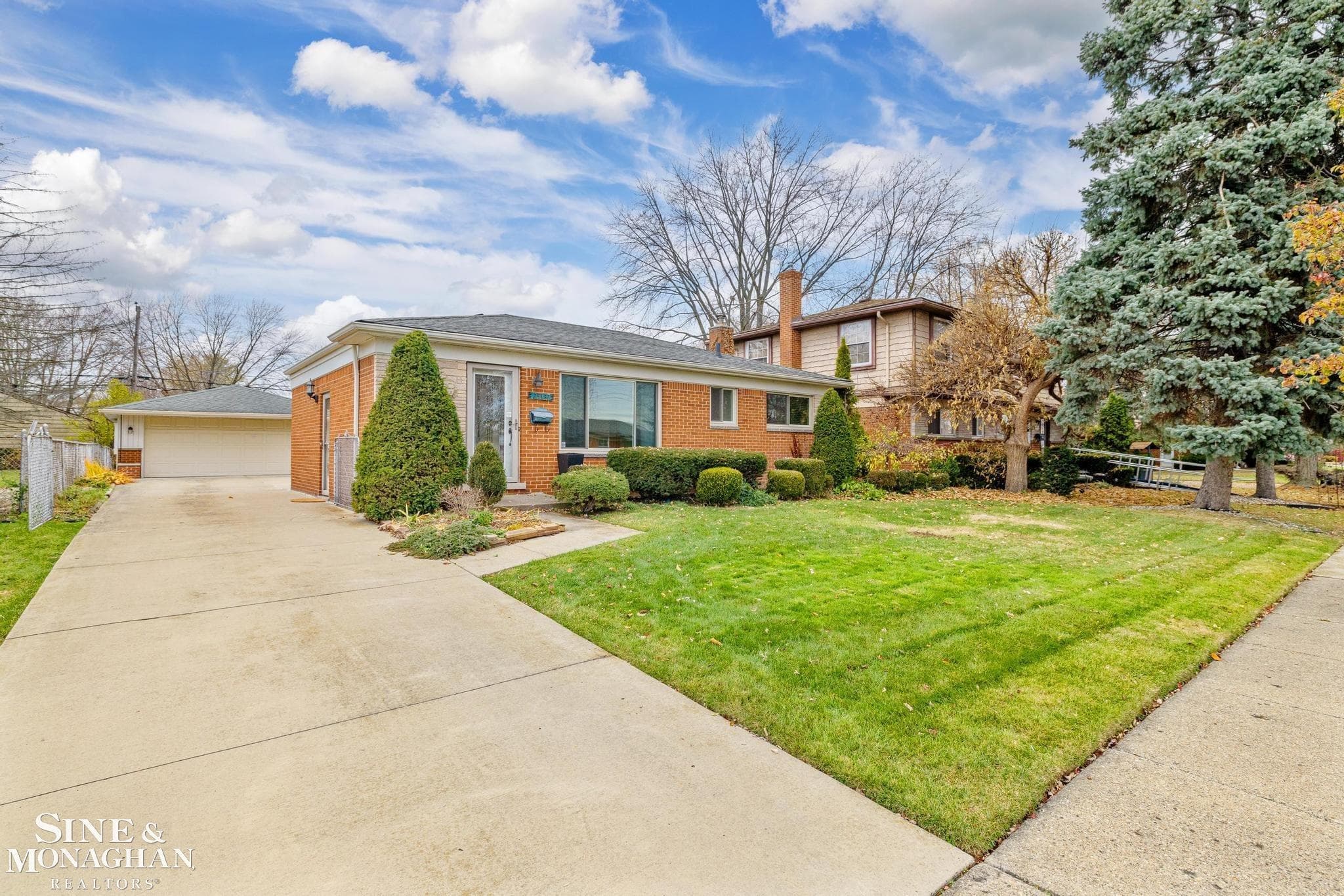 25137 Palomino Avenue