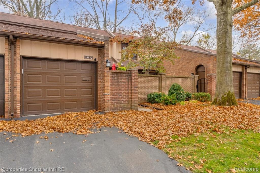 1153 Kirts Boulevard D