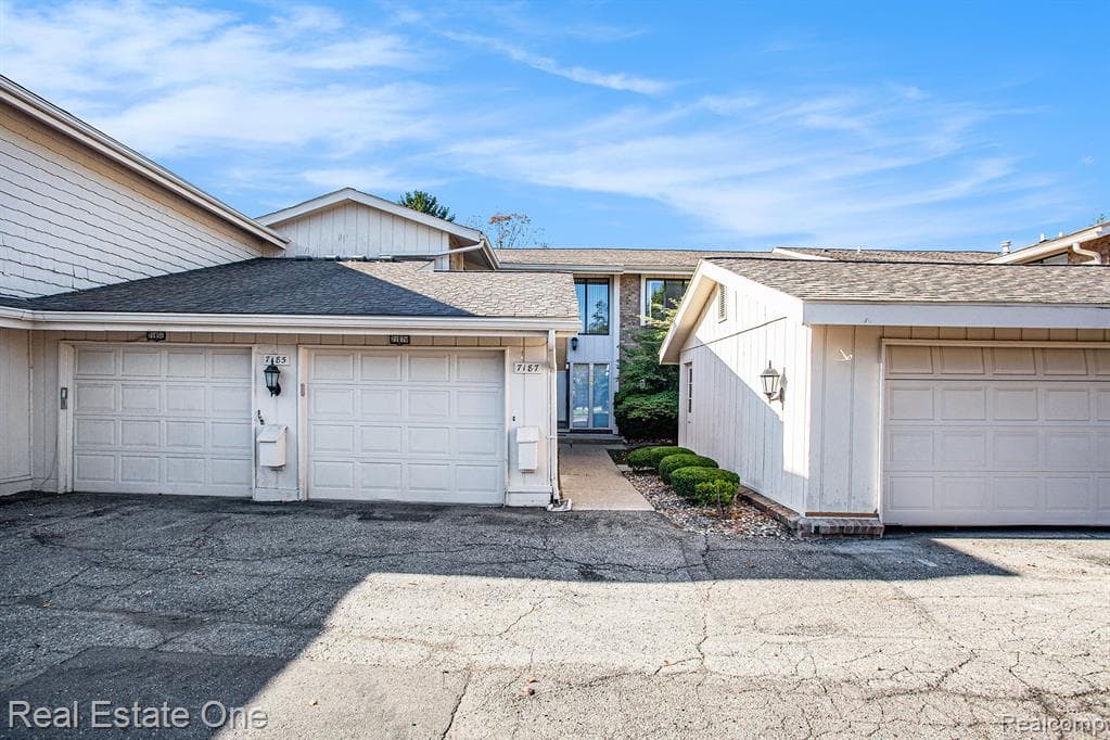 7187 Pebble Park Drive