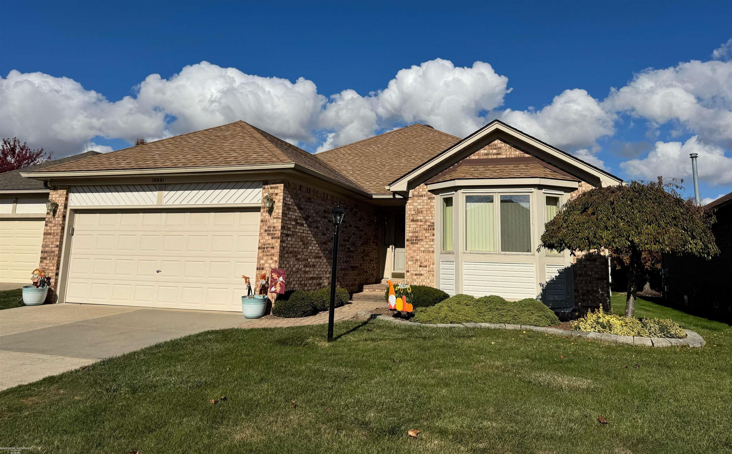 15851 Horseshoe Path Court