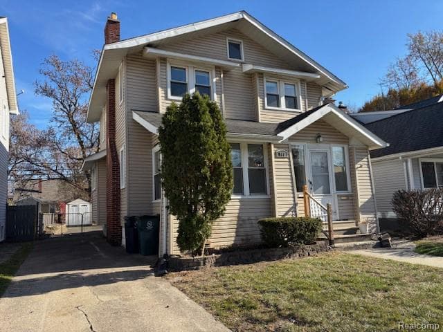 901 LONGFELLOW Avenue