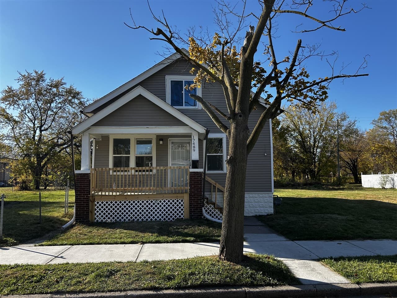 17489 Saint Aubin Street