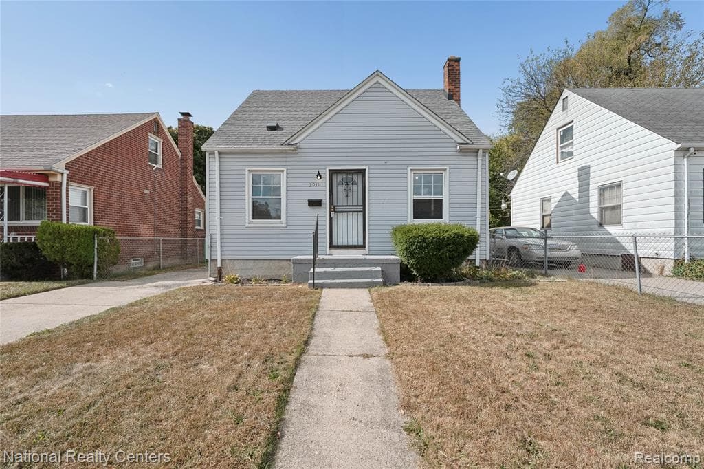 20111 Roselawn Street