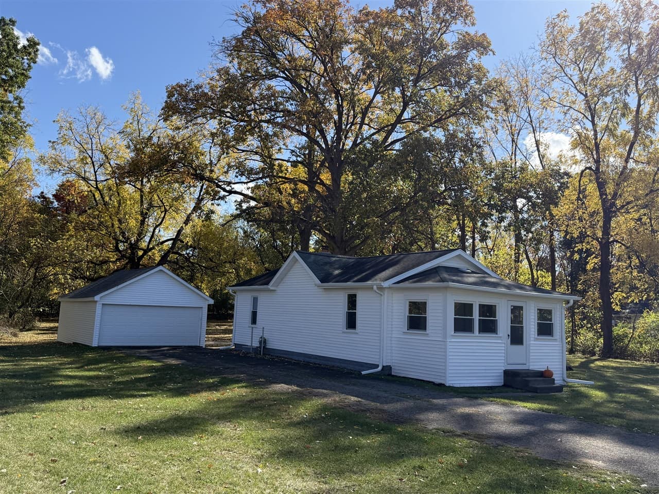 1225 Longfellow Avenue