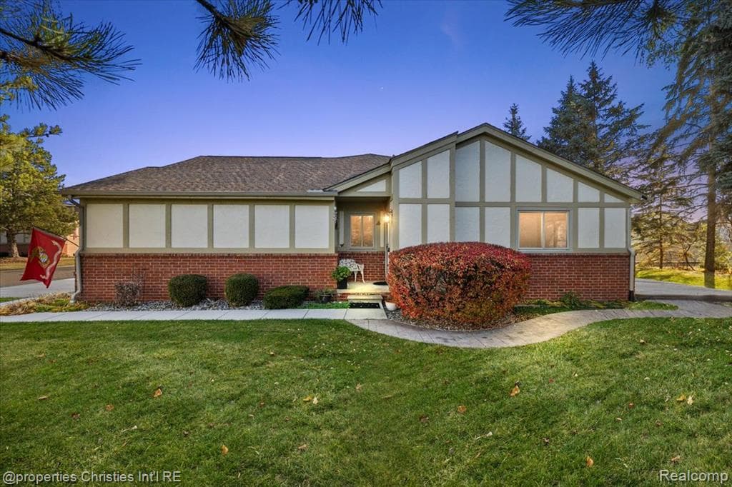 18312 Greenmeadow Drive