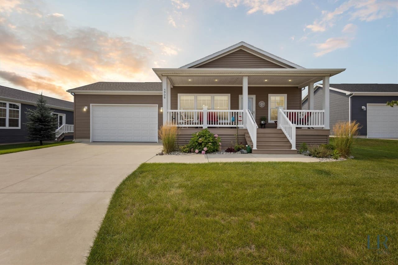 5906 Trillium Hills Drive