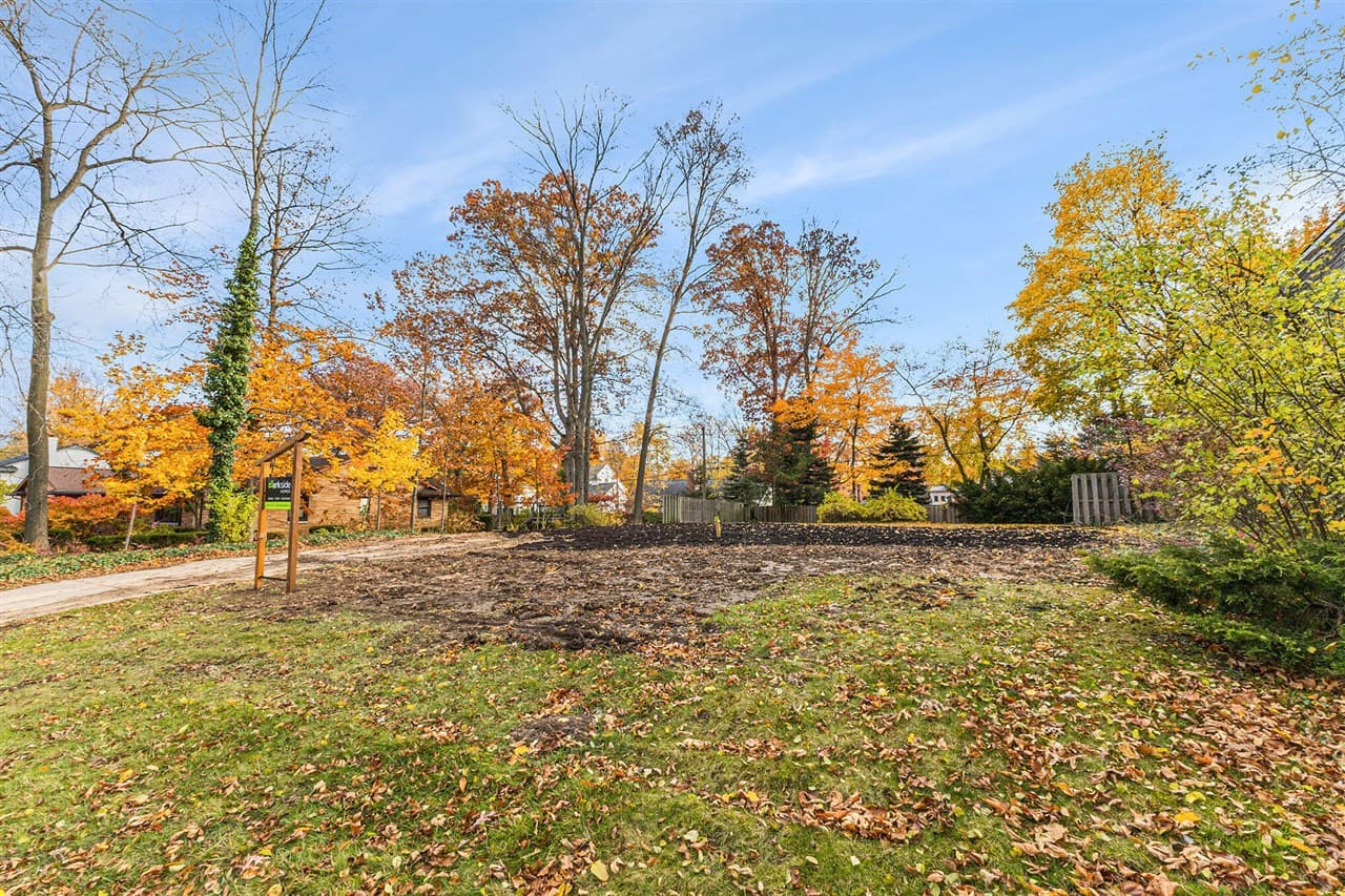 2656 Beechwood Drive