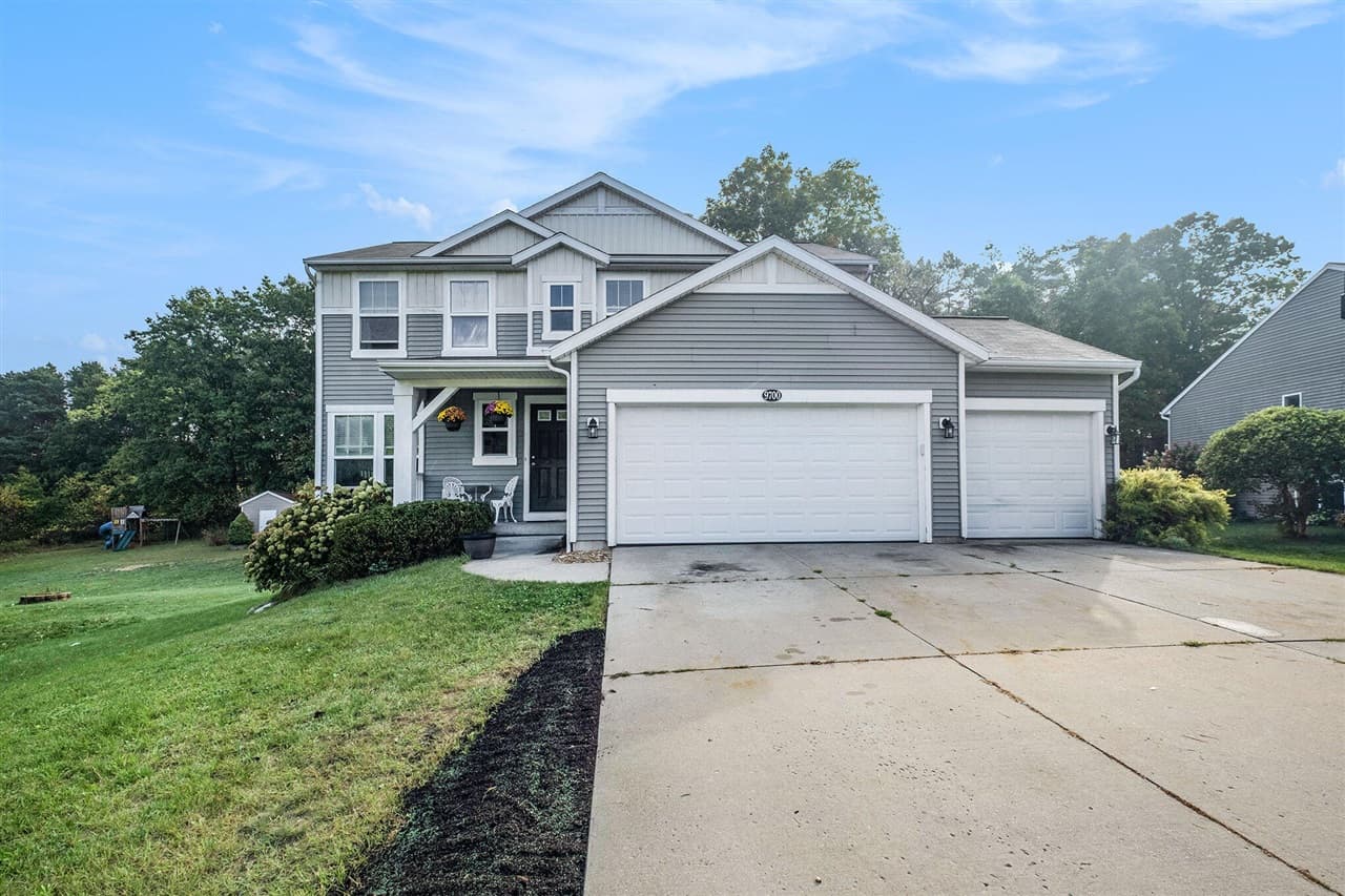 9700 Sunset Ridge Drive