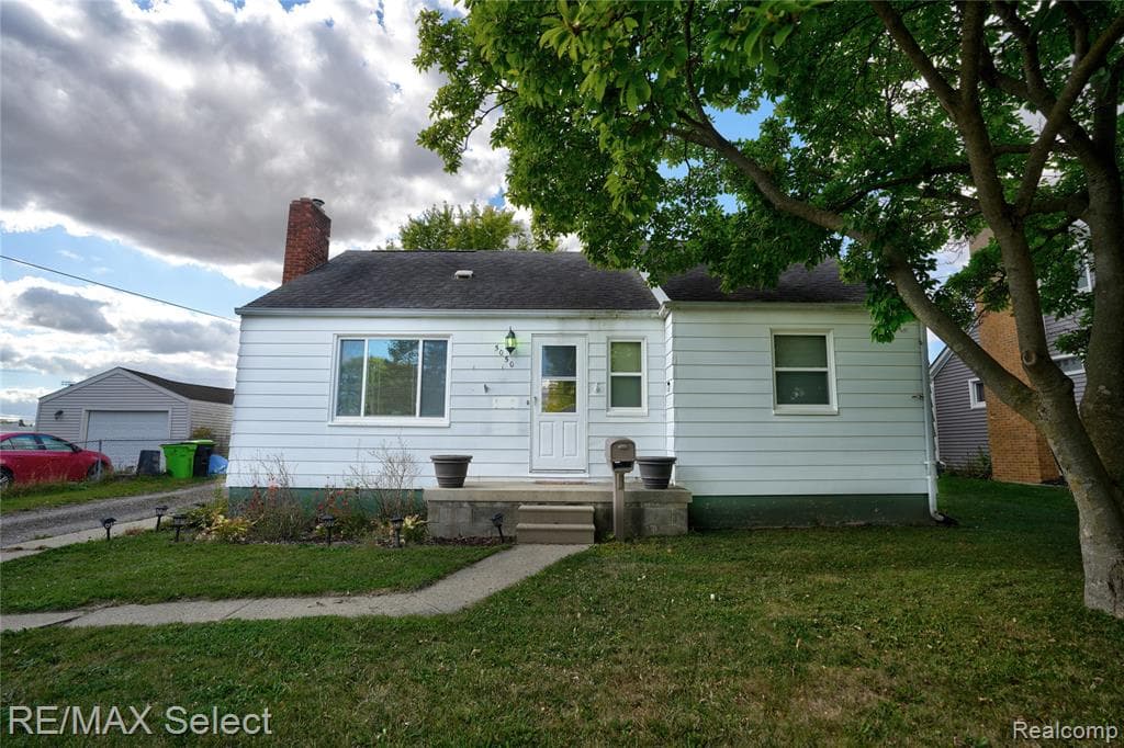 5050 Fairchild Street