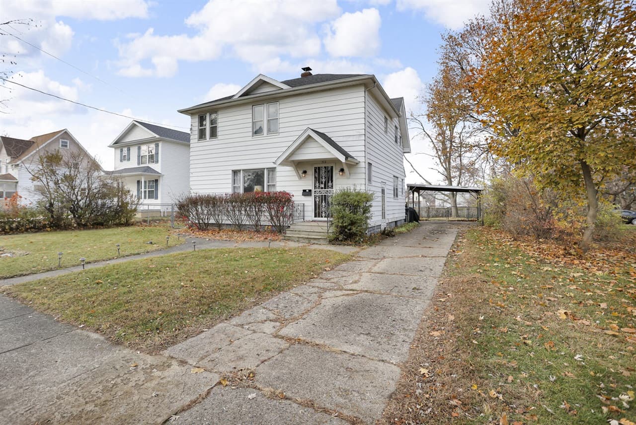 712 N Waterloo Avenue