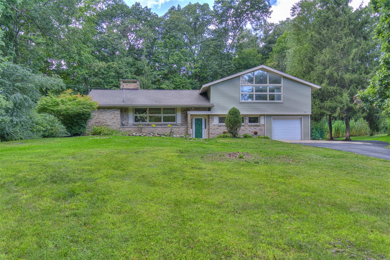 2780 Brookside Boulevard