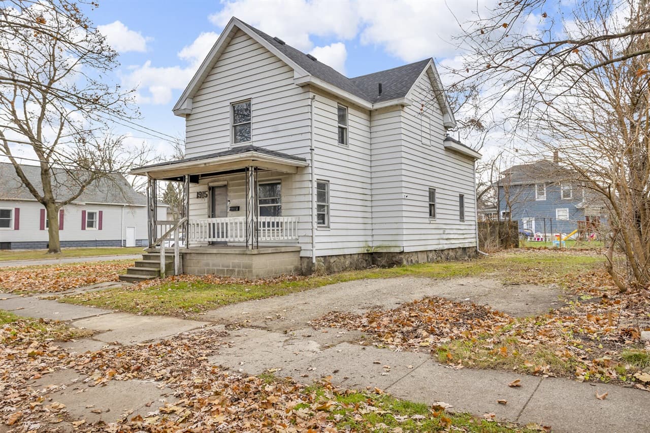 1915 E Ganson Street