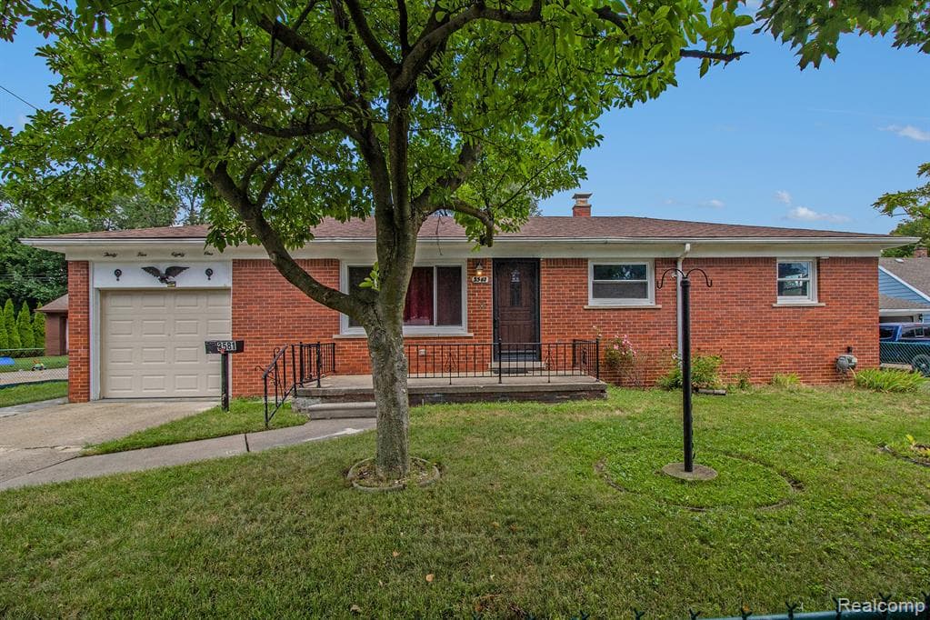 3581 Stolzenfeld Avenue