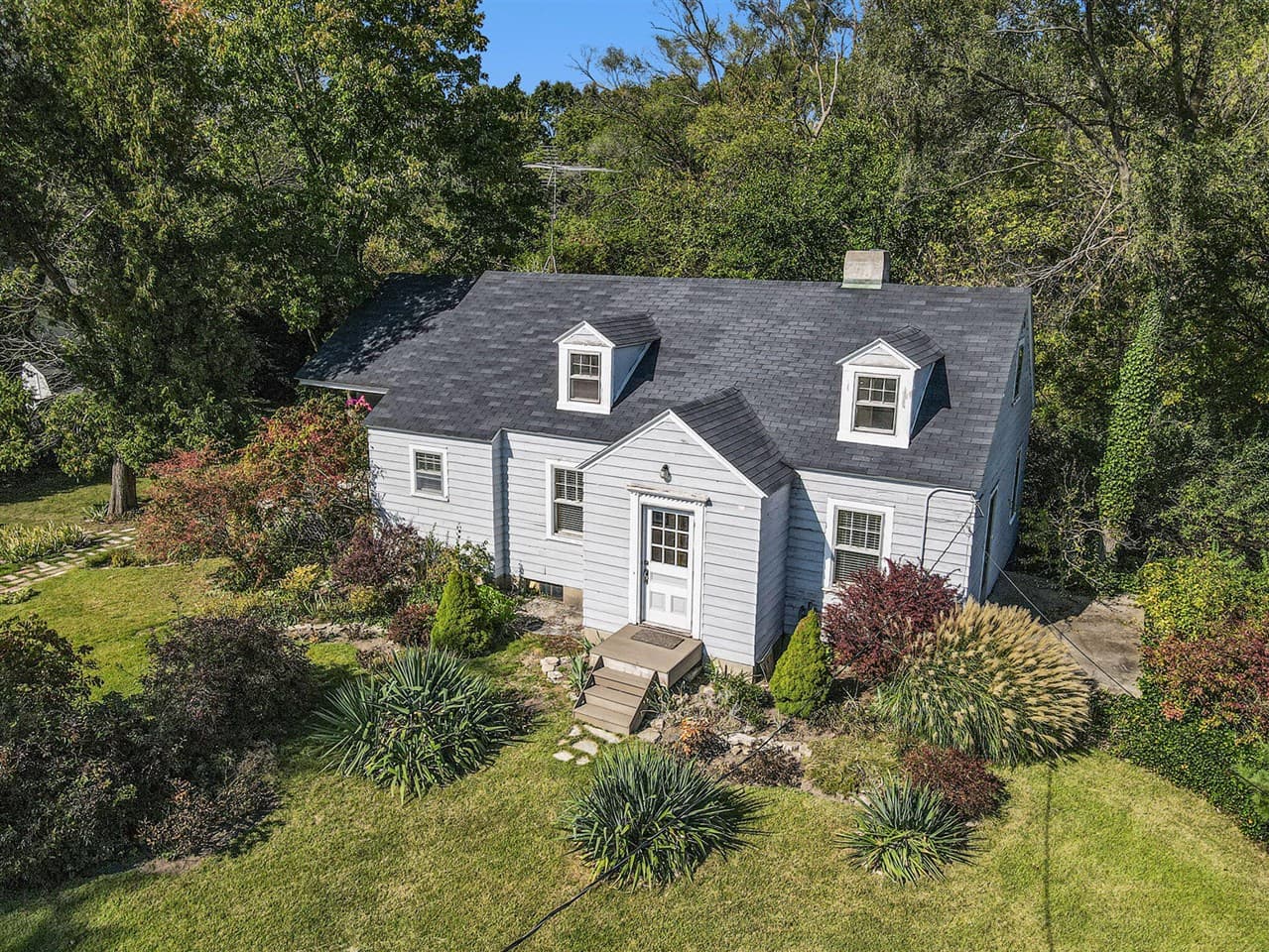 4611 Plainfield Avenue