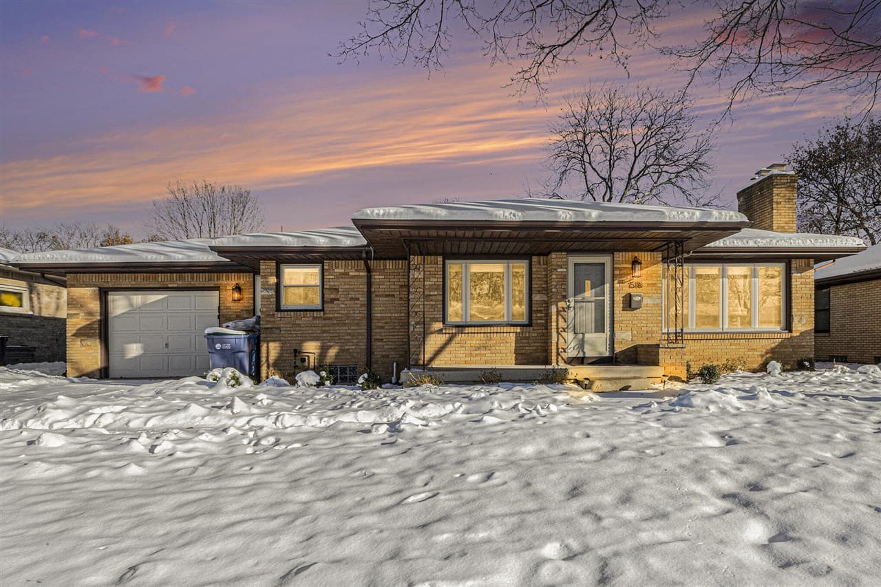 1518 Mayfield Avenue