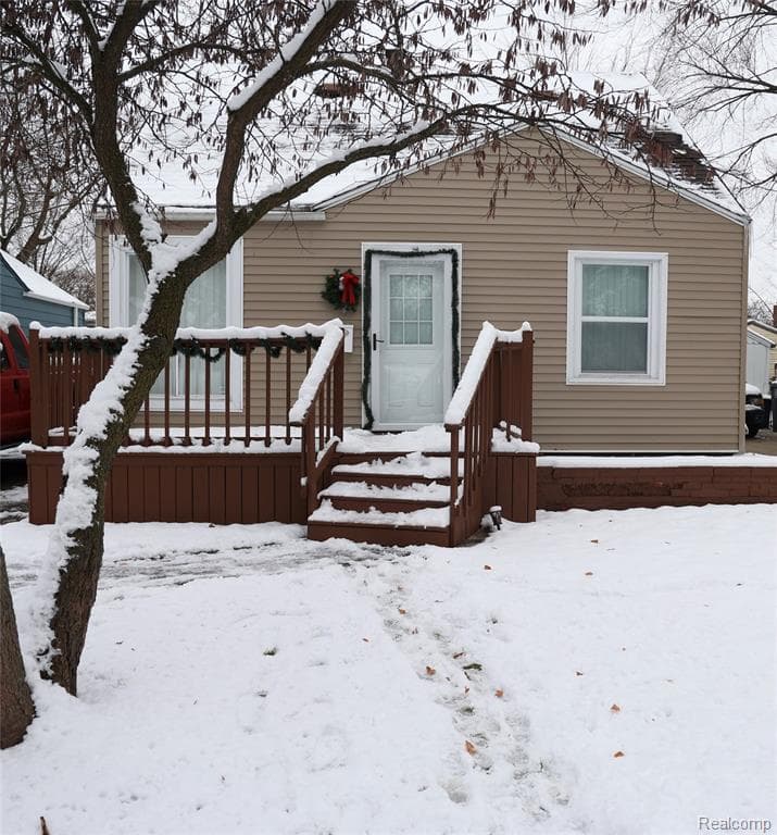 2729 Chicago Boulevard