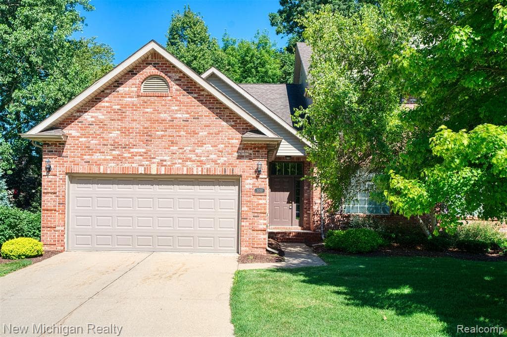 3130 Harbor Pointe Circle