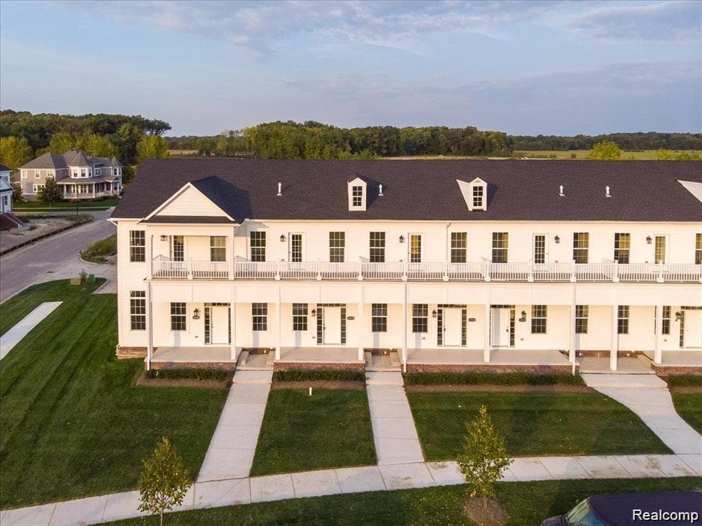 53600 Springdale Street