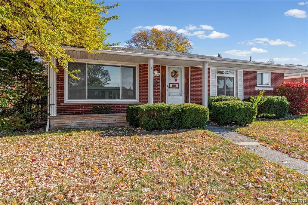 28876 Palm Beach Drive