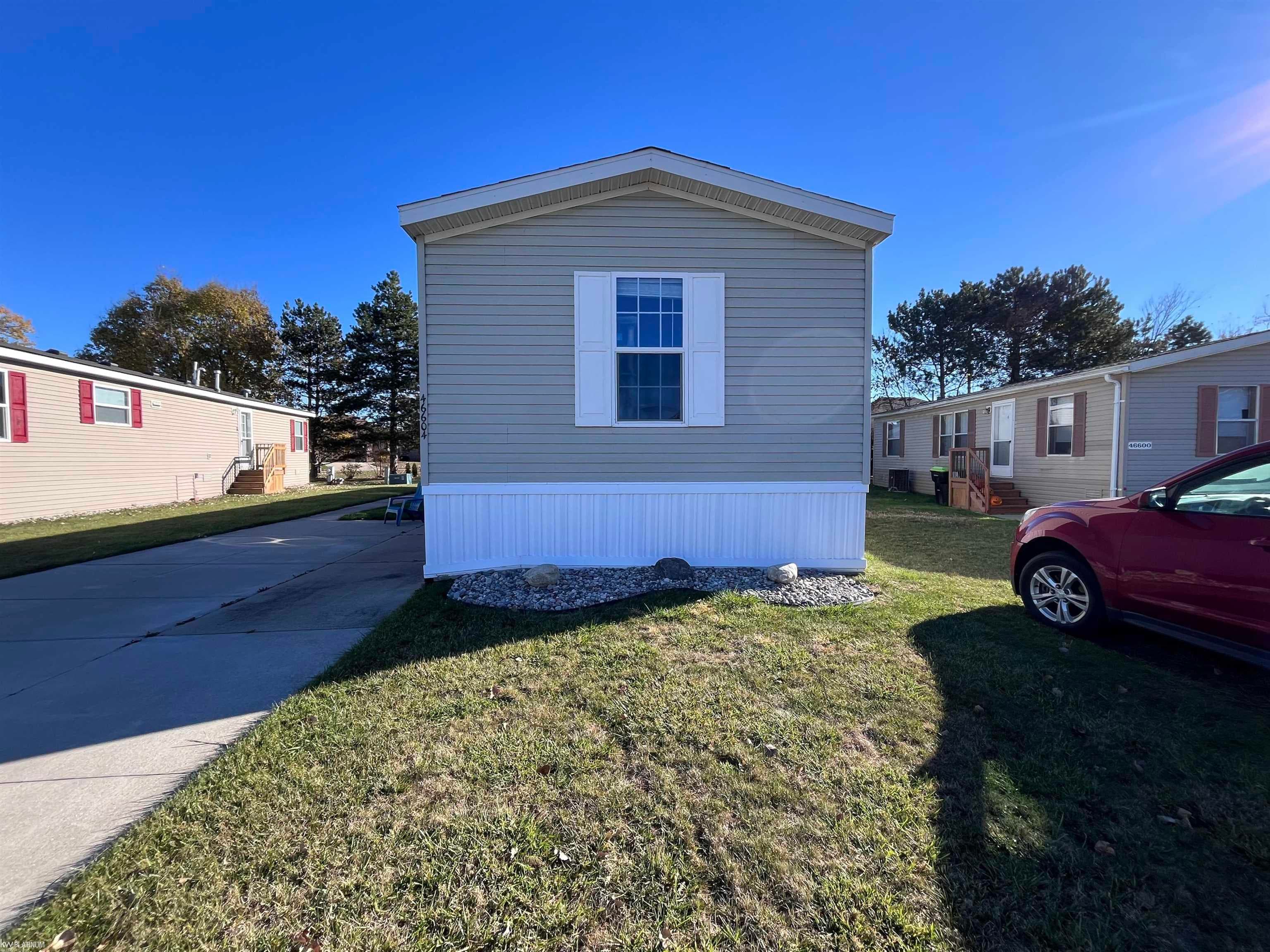 44604 Bonaparte Drive