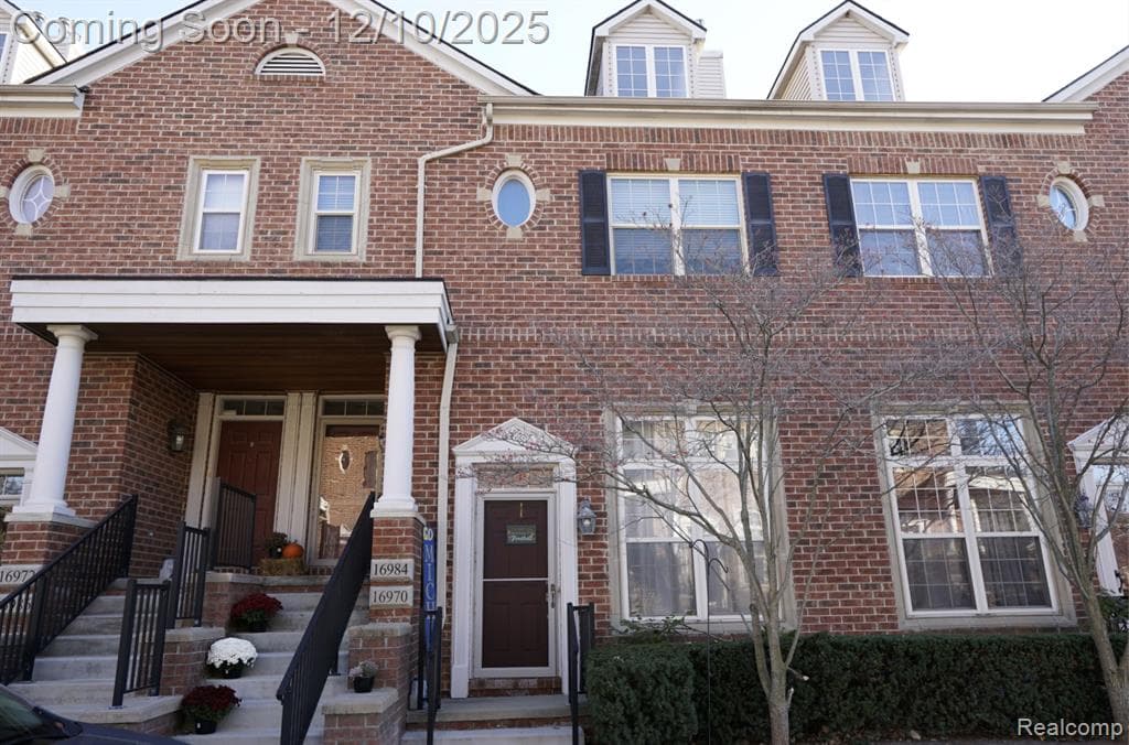 16984 E Farmington Road