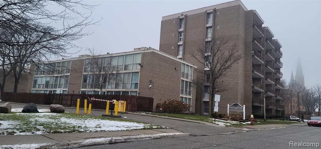 1917 ORLEANS Street 49