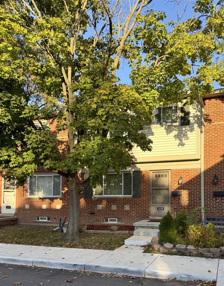 3158 Wolverine Drive