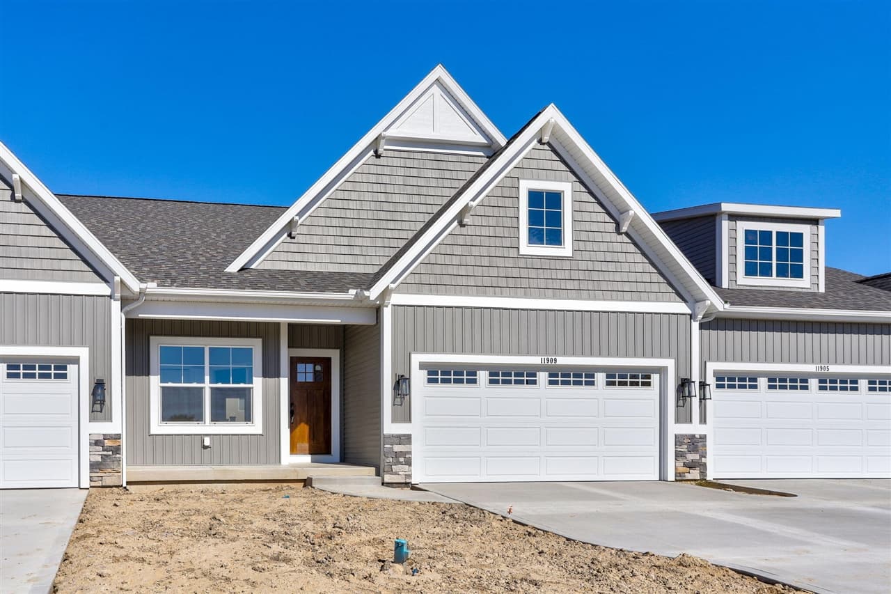 11909 Smithfield Drive