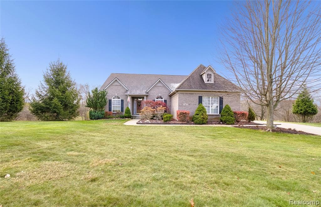 7647 Tipperary Trail