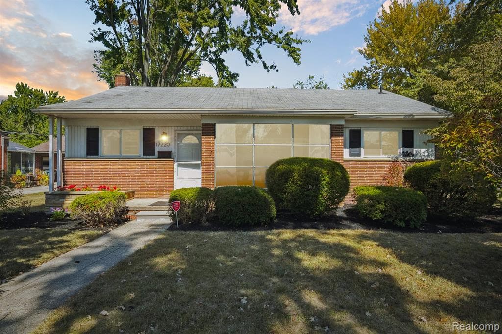 17220 W 13 Mile Road