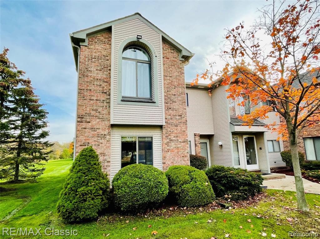 42670 Lilley Pointe Drive 227