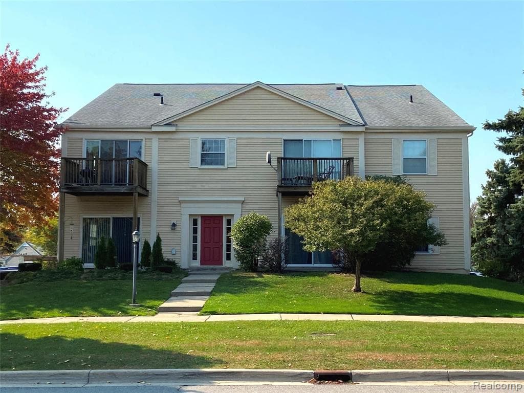 816 BLOOMFIELD VILLAGE Boulevard C