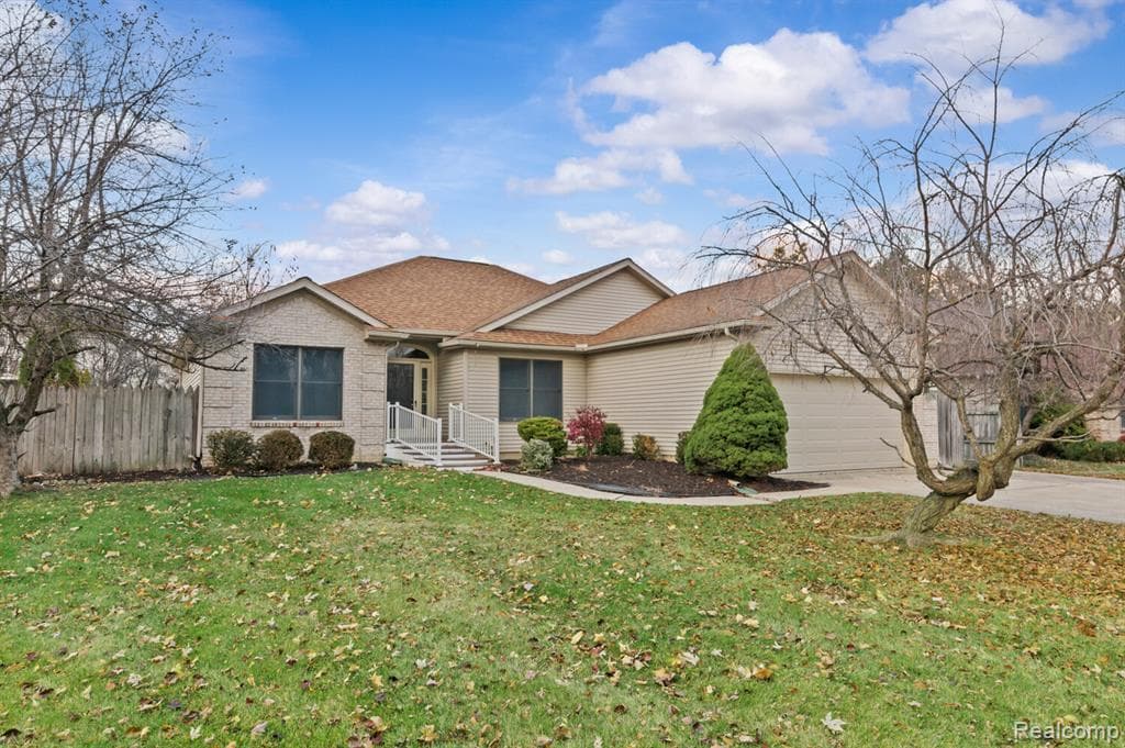 1670 W Ellsworth Road