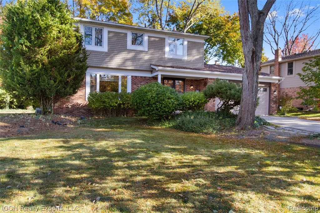 38864 Red Oaks Drive