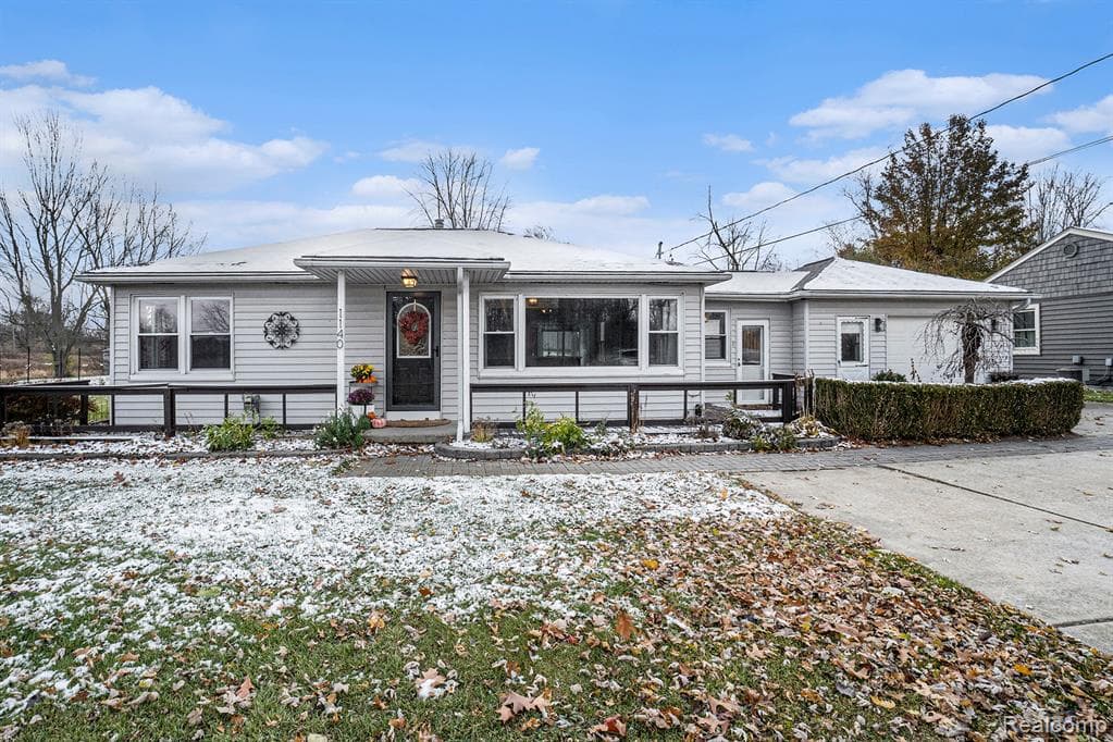 1140 Grange Hall Road