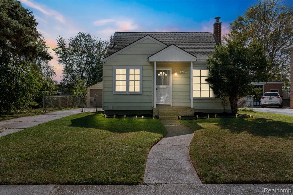 16106 Chesterfield Avenue