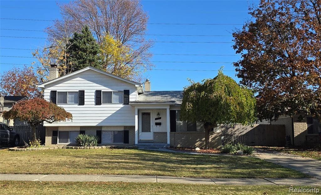 33828 Stonewood Drive