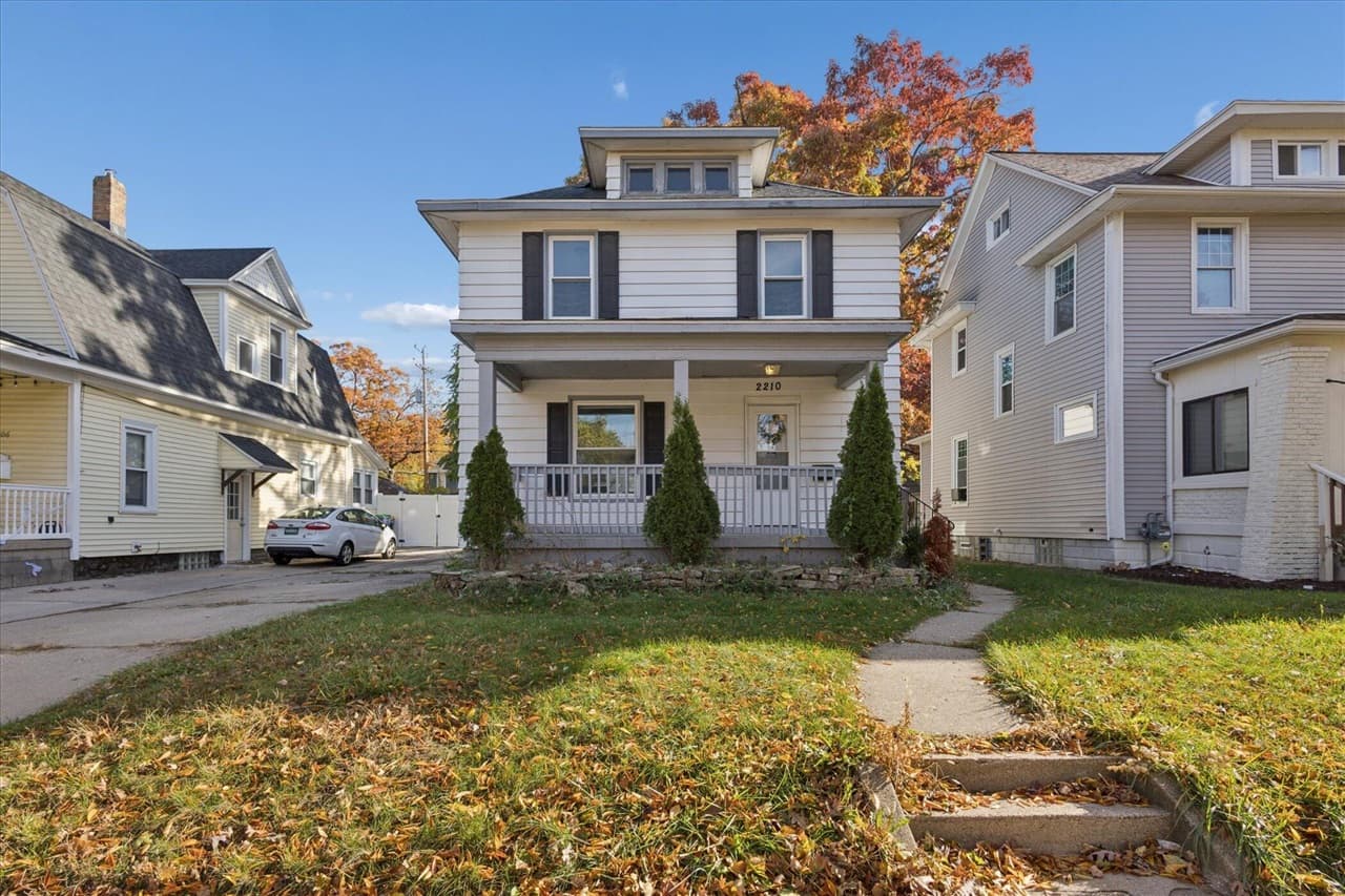 2210 Horton Avenue