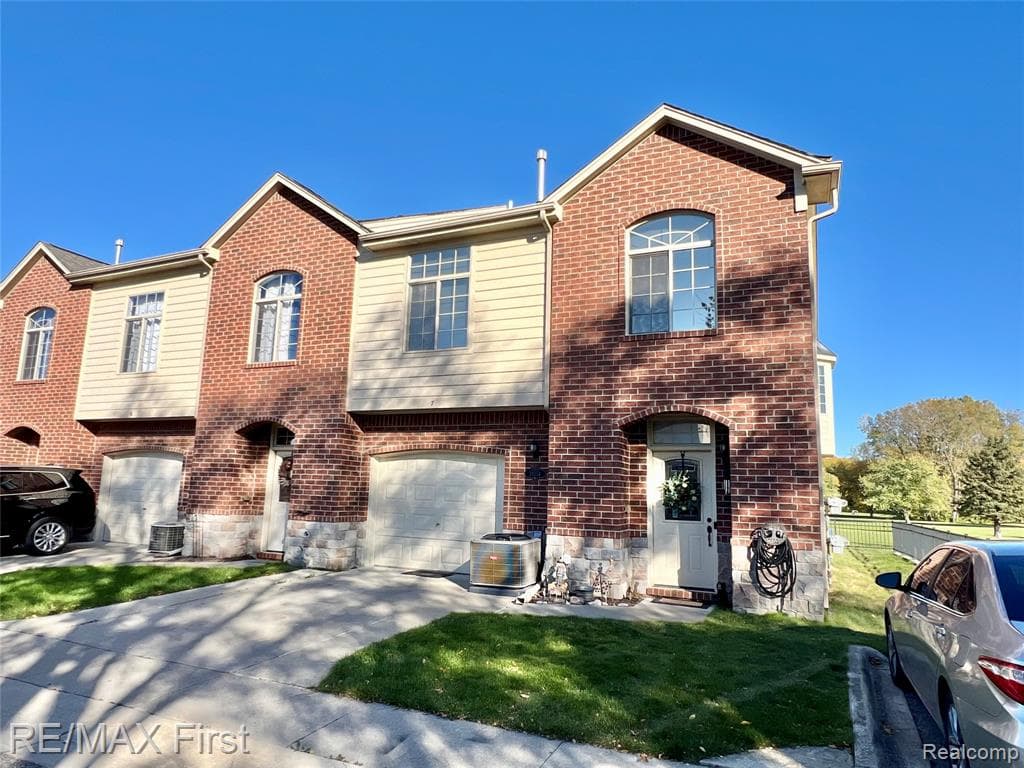 38354 Country Club Drive