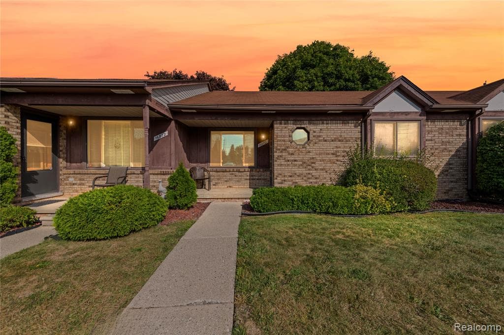 16870 Kingsbrooke Drive