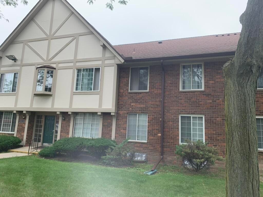 30244 Southfield Road Unit: A160