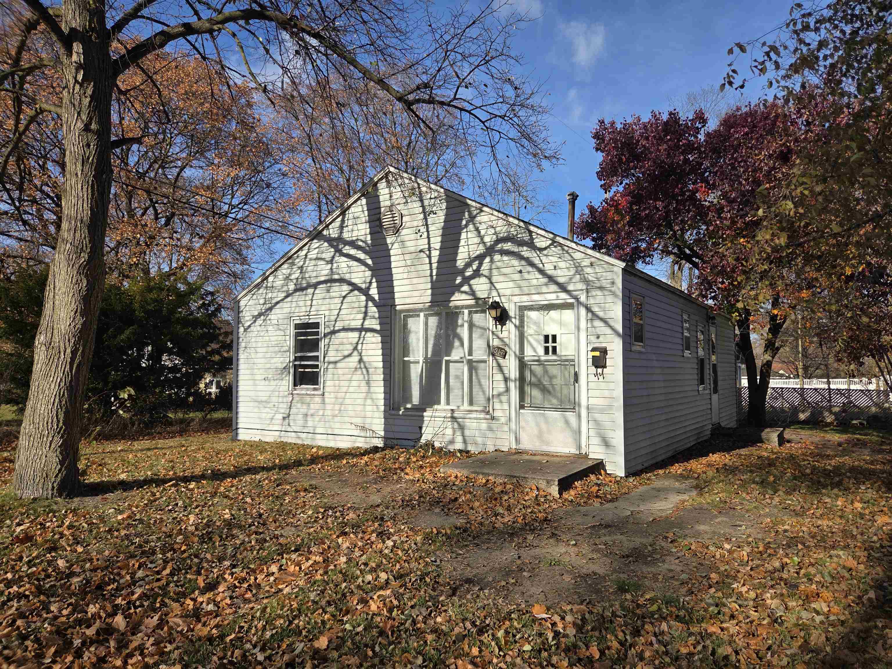 517 E Bennett Avenue