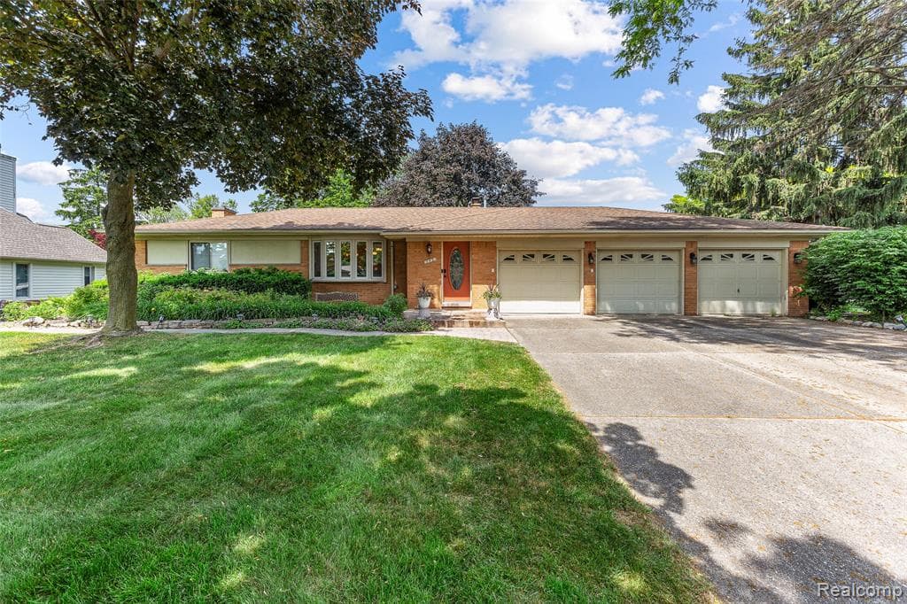 345 Beverly Island Drive